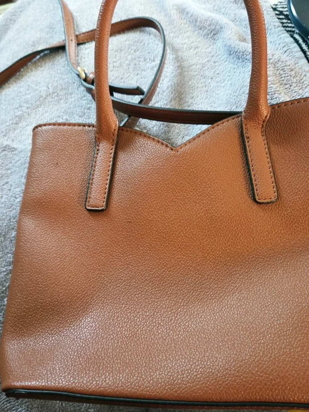 Lauren Conrad handbag/crossbody bag 10x8/Brown 
